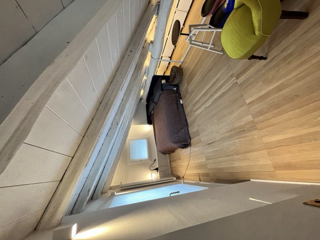 Open space mansardato